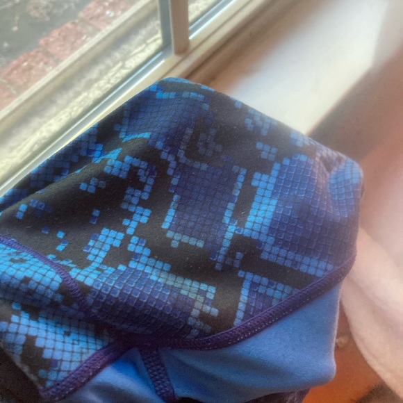 Lululemon High Times Pant in Mini Ziggy Snake Pipe Dream Sapphire Blue - Picture 9 of 9